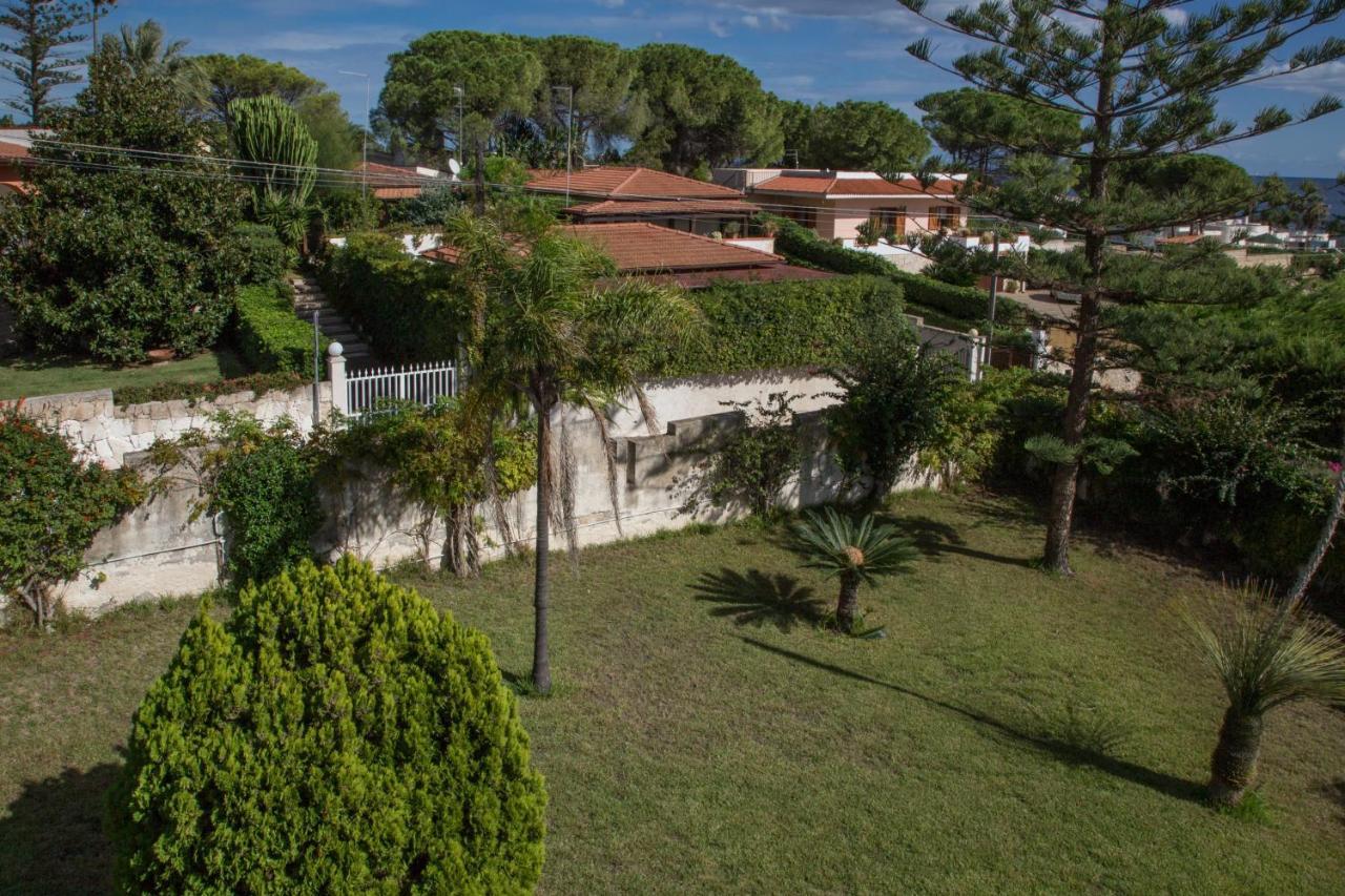 Villa Vega Fontane Bianche Ngoại thất bức ảnh